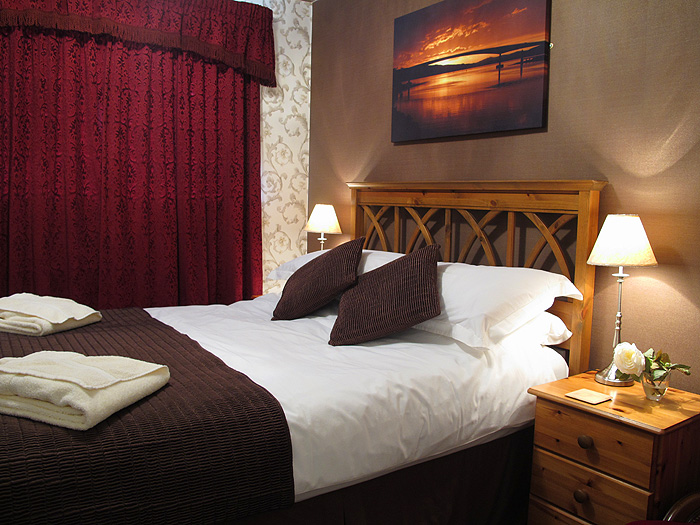 Torrin, Standard Double room, White Heather Hotel, Skye